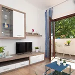Apartment Oasis Of Peace And Relaxation Ii. *